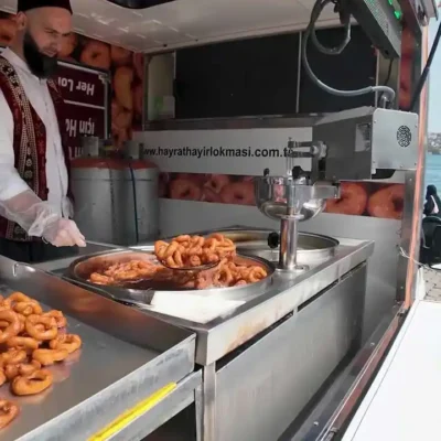 lokmacı istanbul hayır lokması döktürme