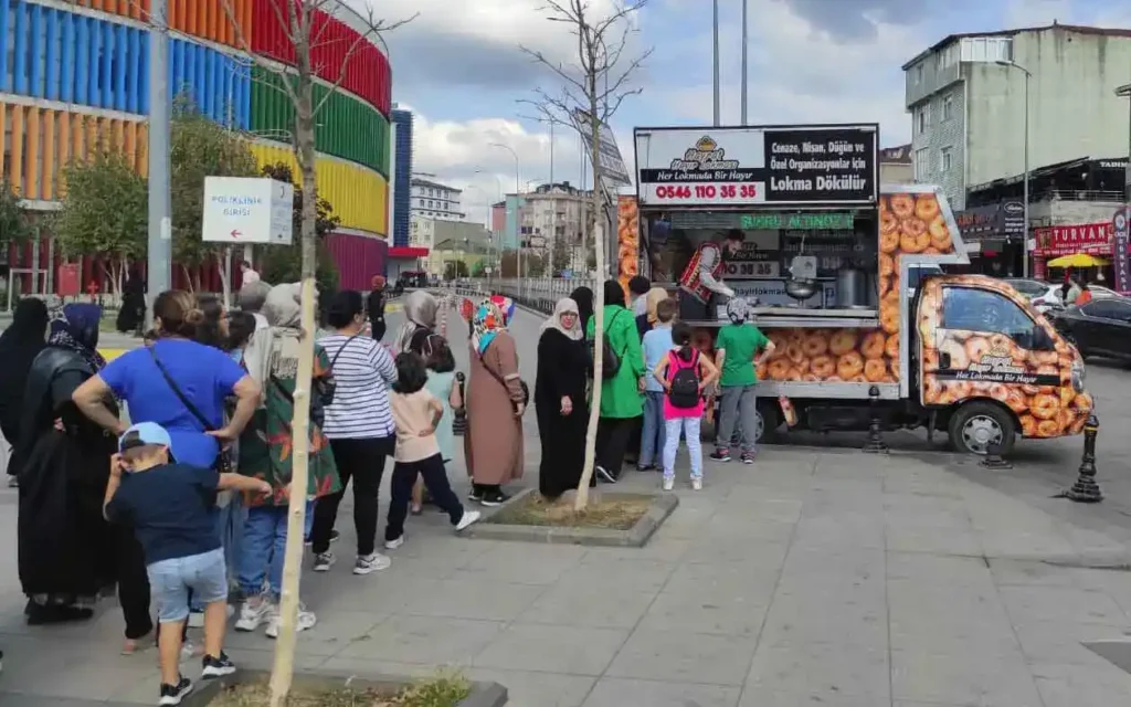 hayır lokması döktürme istanbul lokmacı