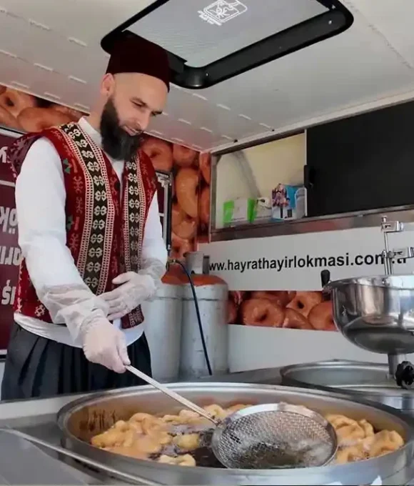 İstanbul Hayır Lokması - Lokmacı - Mevlüt Yemeği - Mevlüt Pilavcısı